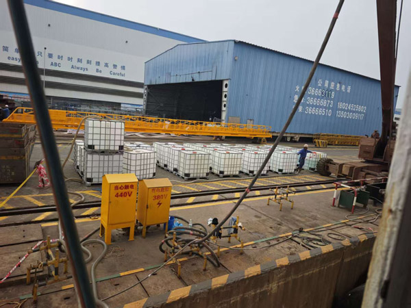 国产亚洲美日韩AV中文字幕无码成人